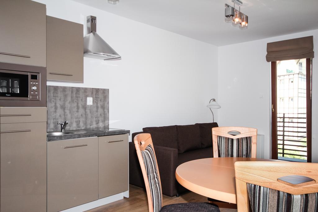 Nowa Apartamenty クリニツァ・モルスカ エクステリア 写真
